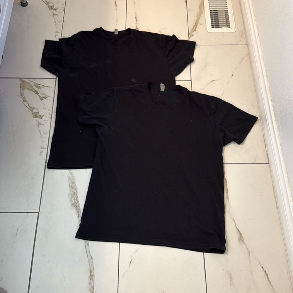 Next Level Apparel Shirts size large